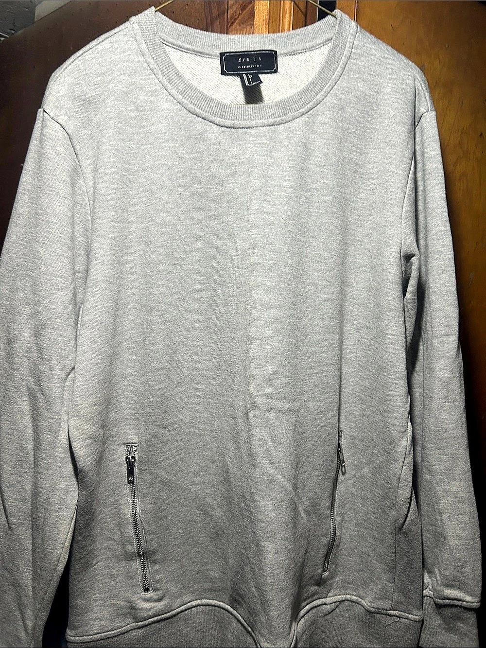 2(X)IST Gray Zipper Pocket Sweatshirt Size Medium